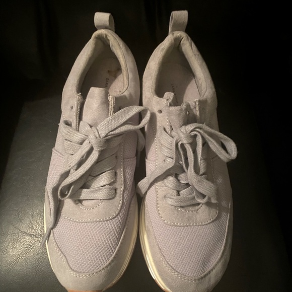 New Ladies Zara fashion sneakers, Size 36